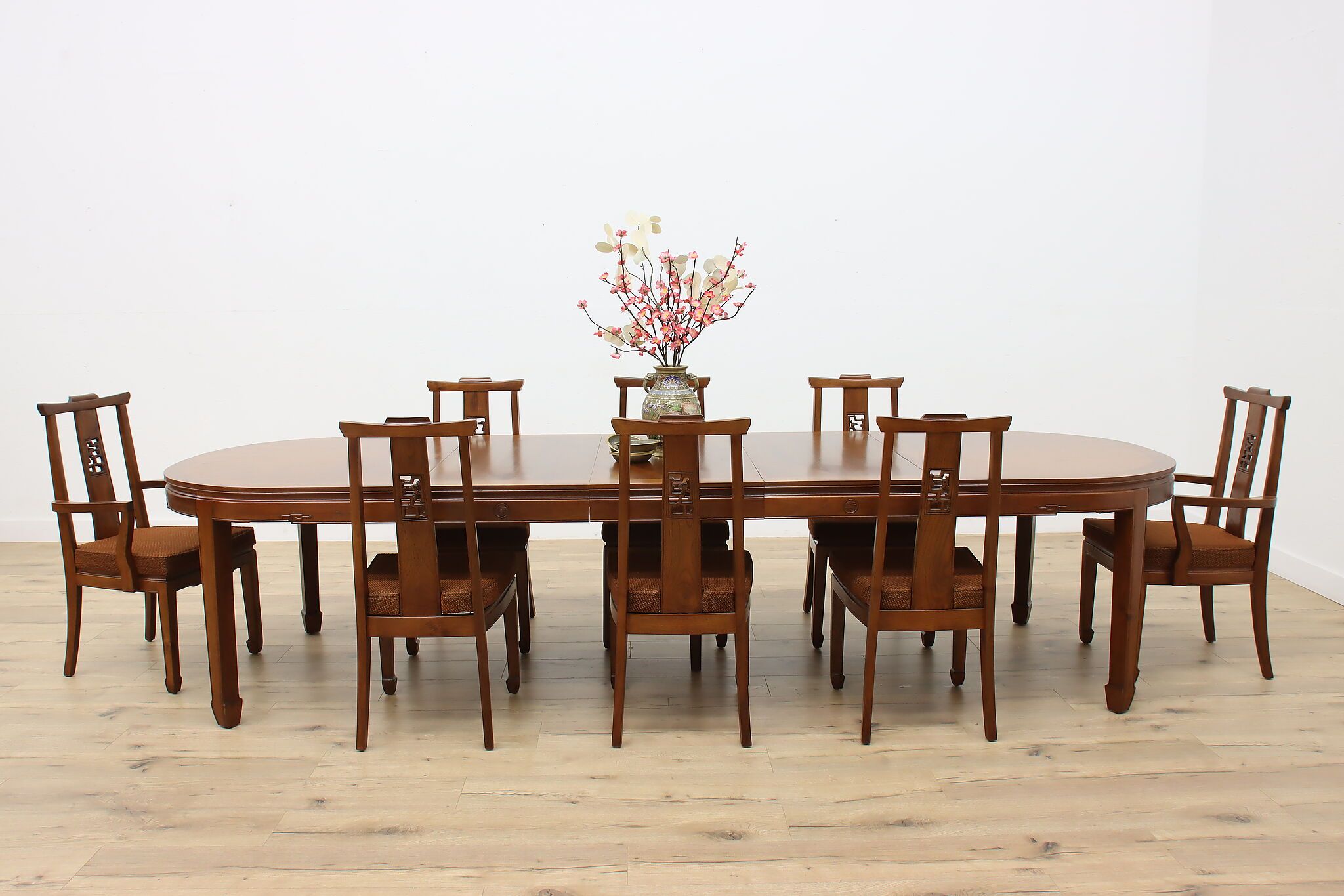 Teak dining set chair detail